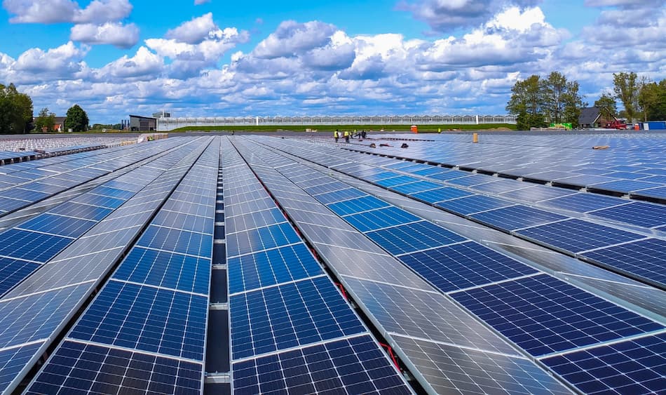 نیروگاه خورشیدی